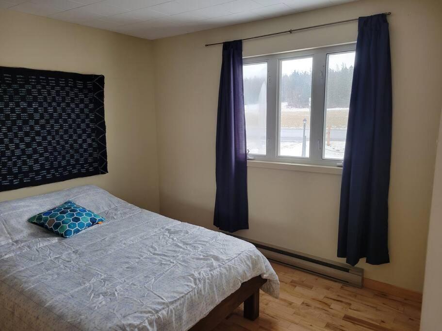 Le Petit Chalet De Pierres Sainte-Luce-sur-Mer Extérieur photo